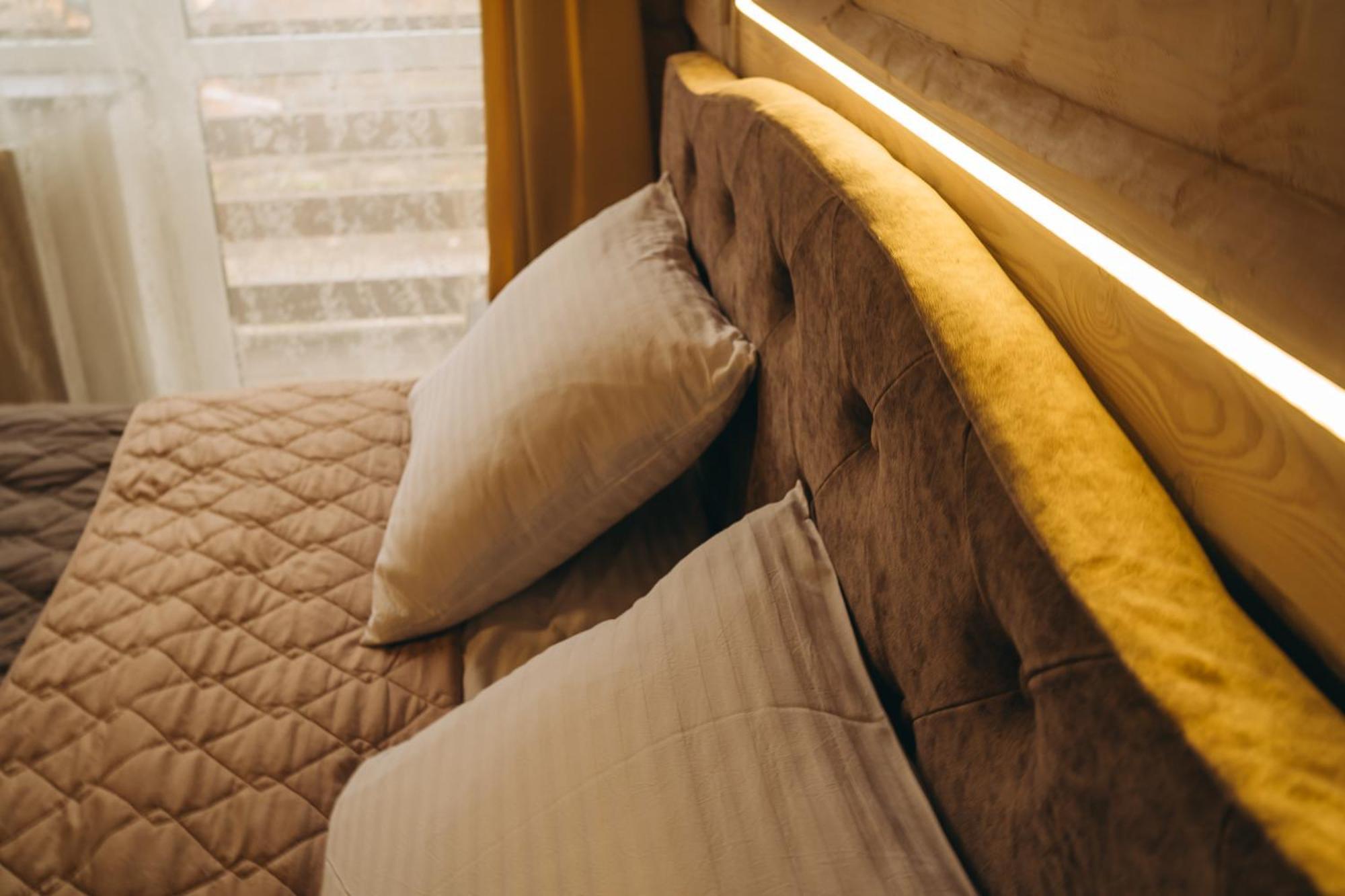 Sv Hotel&Camp Лазещина Екстериор снимка